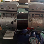 Compresor Dental Silencioso 0.8hp 30litros