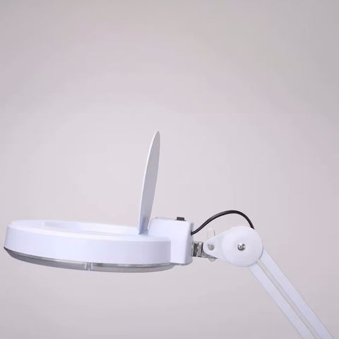Lampara Lupa Con Luz Led Pedestal Rueda Cosmetologia